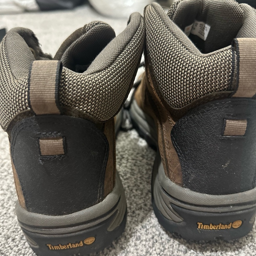 Timberland woman’s Dark Brown hiking Waterproof Boots - Picture 4 of 5